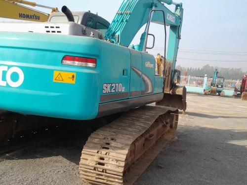 淺談挖掘機保養主要要點