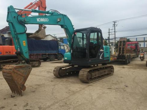 神鋼挖掘機的發動機難啟動故障檢查