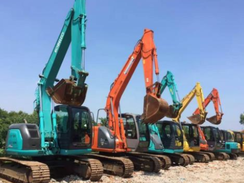 神鋼挖掘機作業前應該做好以下七點工作